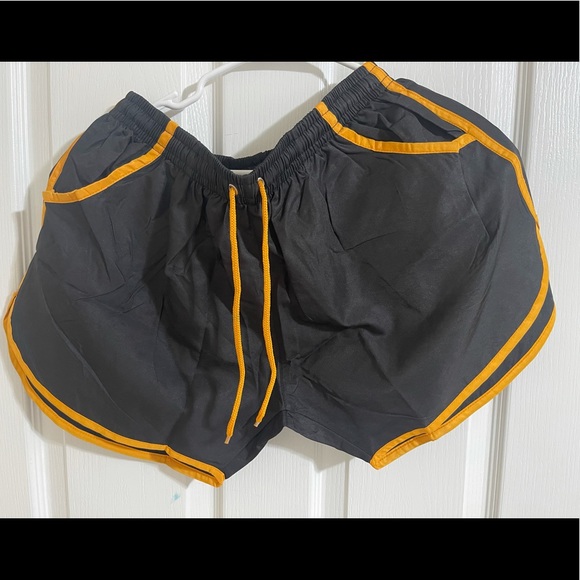 Shorts made with 100% cotton Brand new - Picture 3 of 9